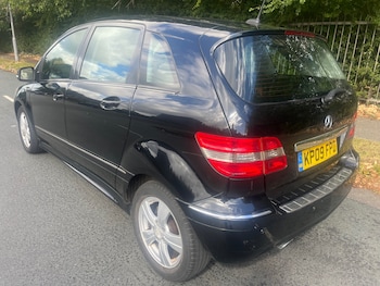 Used Mercedes-Benz B-Class 2009 for sale - 75754977: Photo