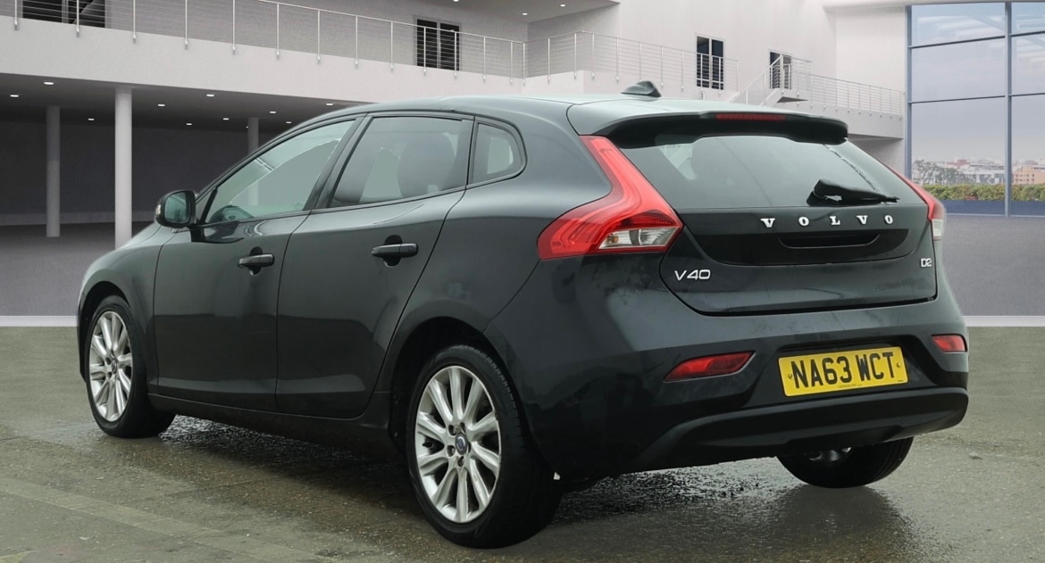 Used Volvo V40 2013 for sale - 77312459: Photo 3