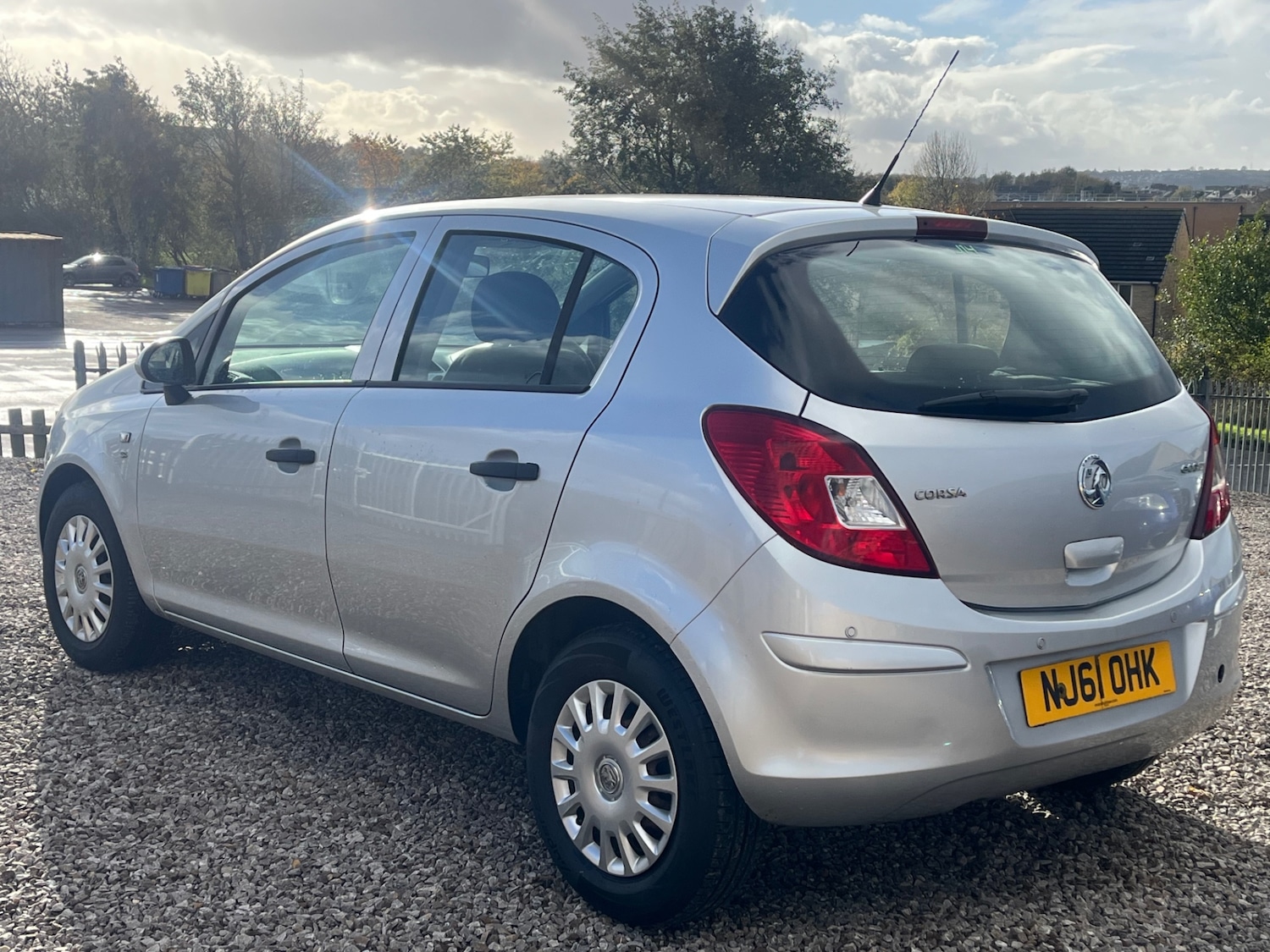 Used Vauxhall Corsa 2011 for sale - 76882878: Photo 5