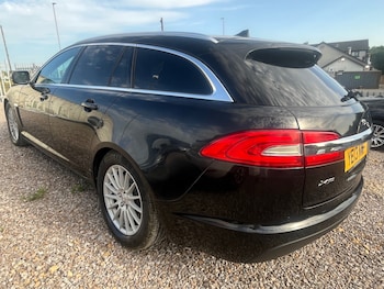Used Jaguar XF 2013 for sale - 79010227: Photo
