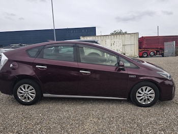 Used Toyota Prius undefined for sale - 79073421: Photo