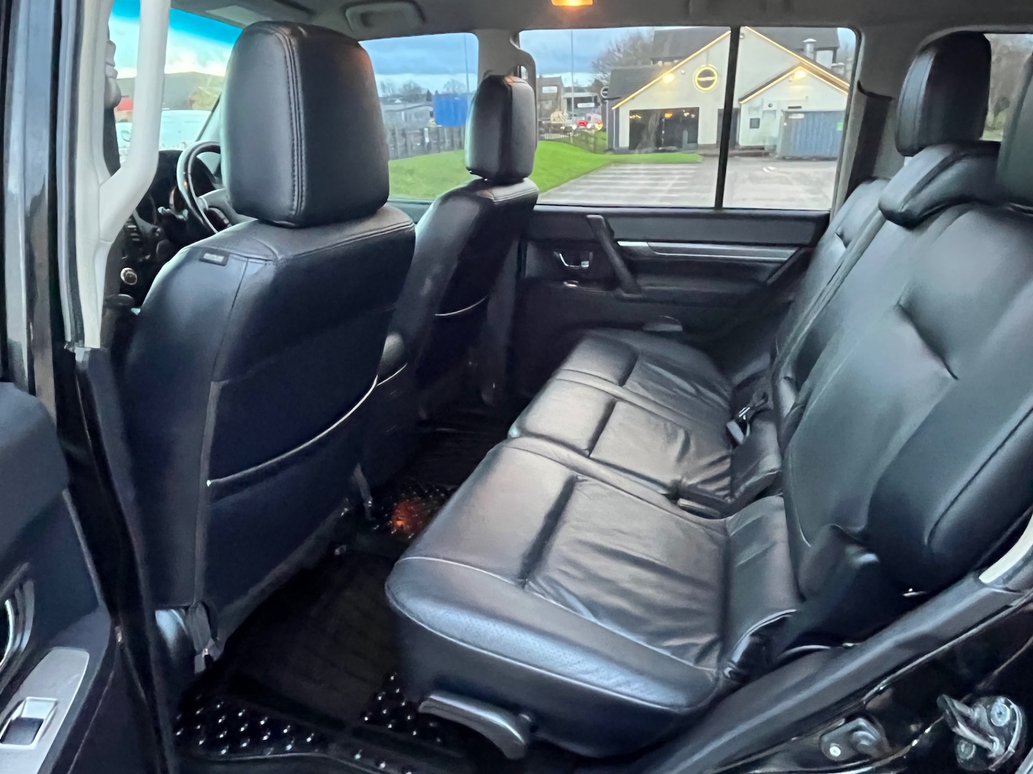 Used Mitsubishi Shogun 2009 for sale - 76882845: Photo 11