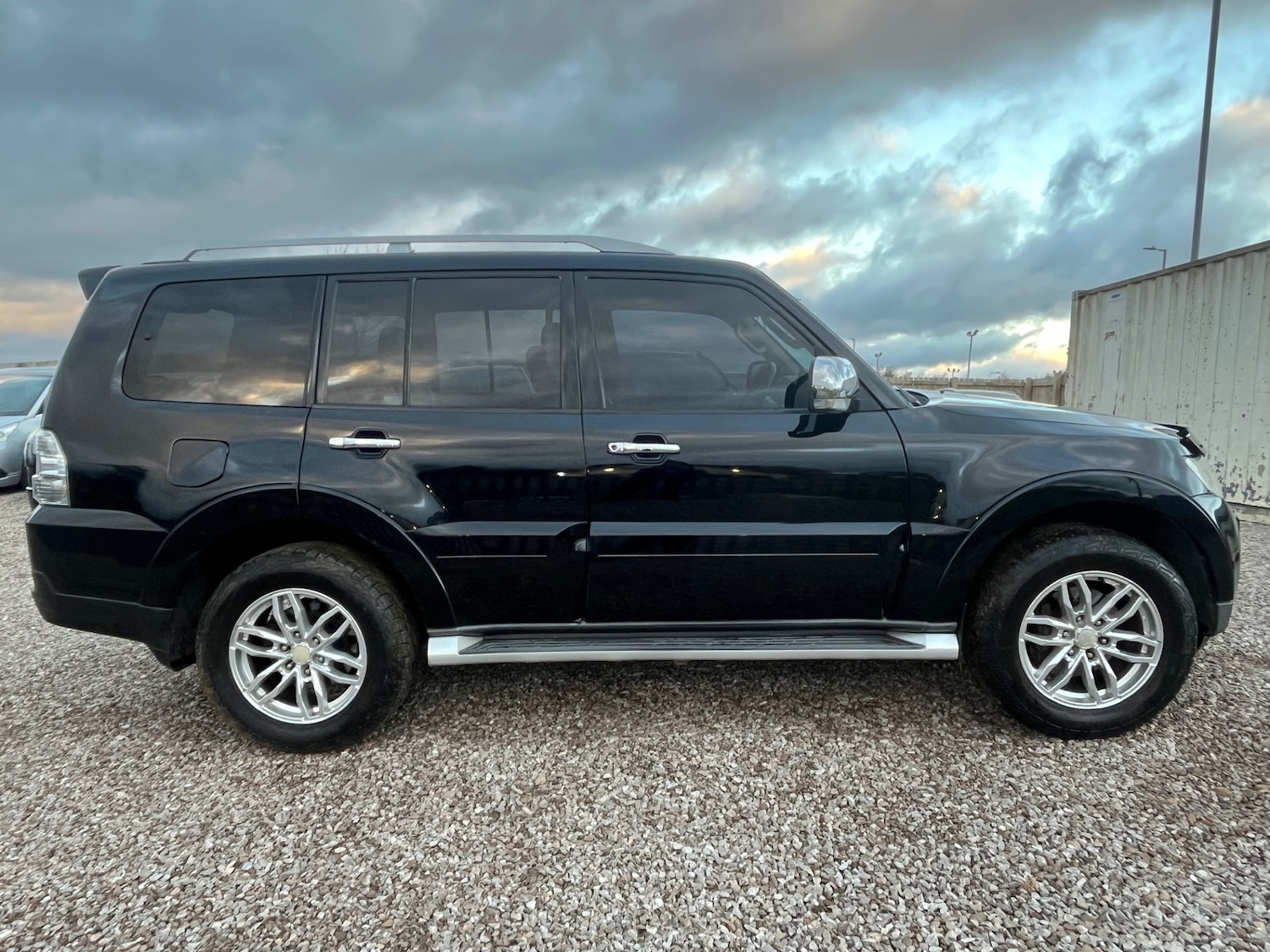 Used Mitsubishi Shogun 2009 for sale - 76882845: Photo 8
