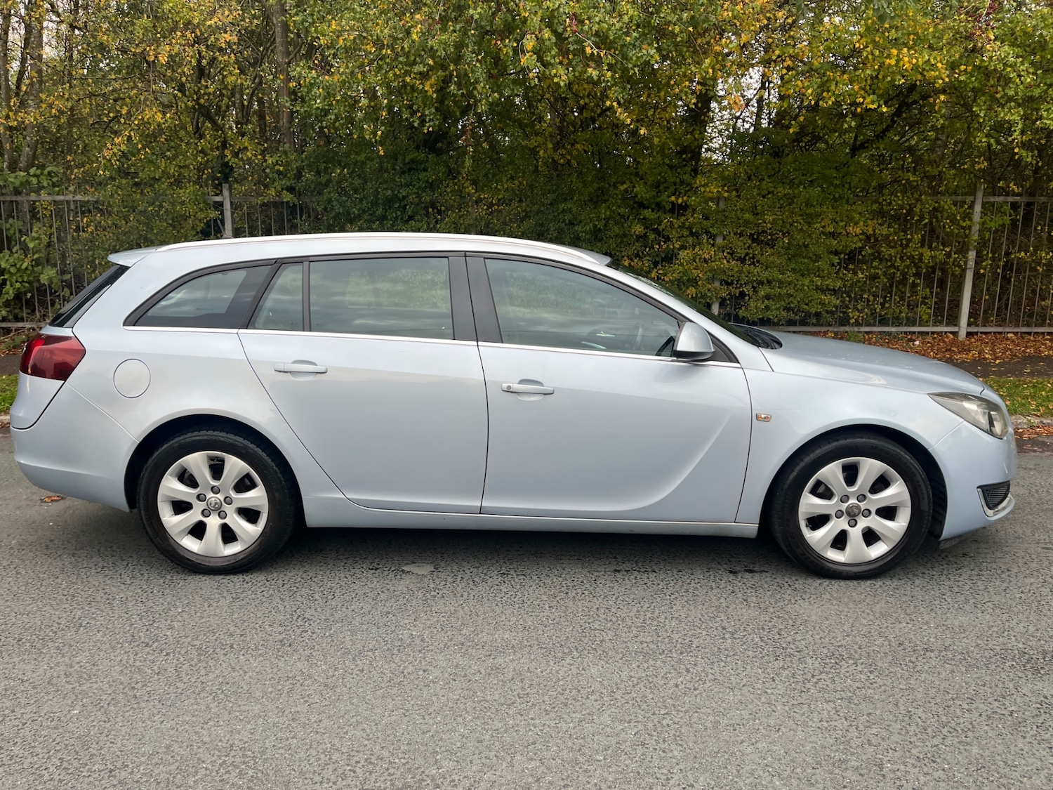 Used Vauxhall Insignia 2014 for sale - 76882897: Photo 6