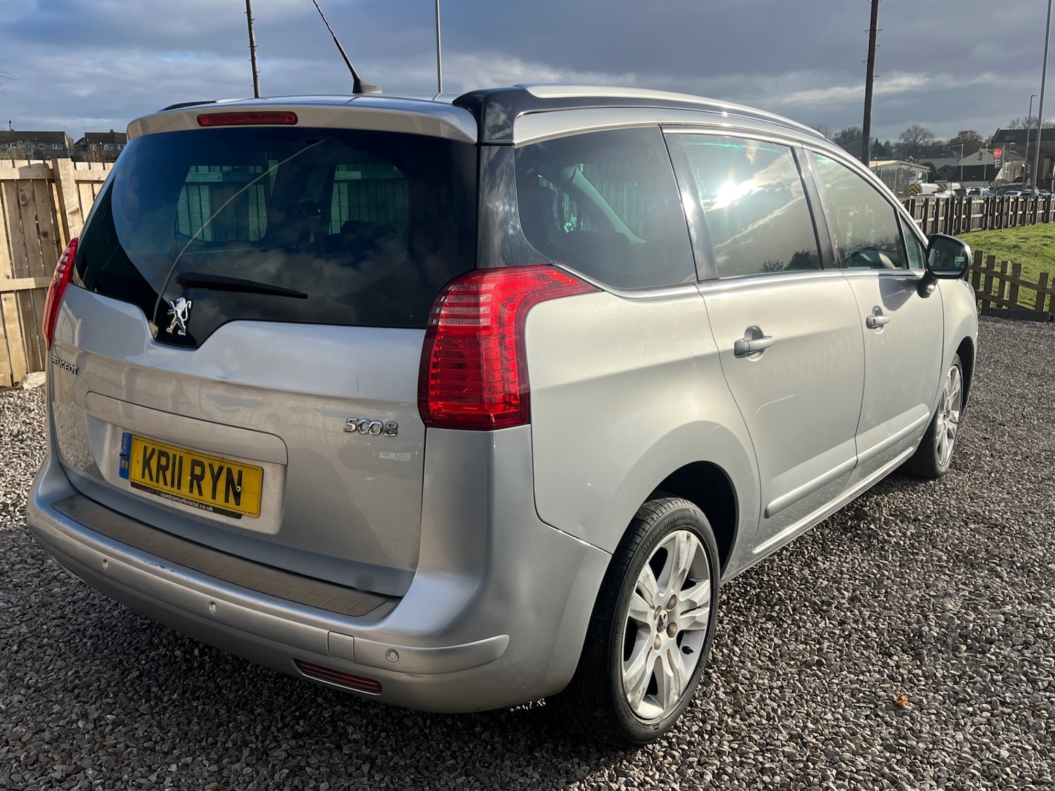 Used Peugeot 5008 2011 for sale - 76527593: Photo 7