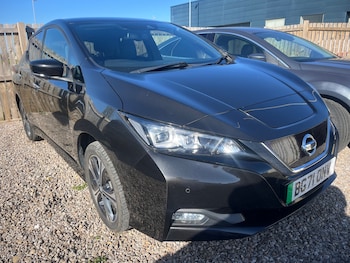 Used Nissan Leaf 2021 for sale - 78357000: Photo
