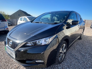 Used Nissan Leaf 2021 for sale - 78357000: Photo