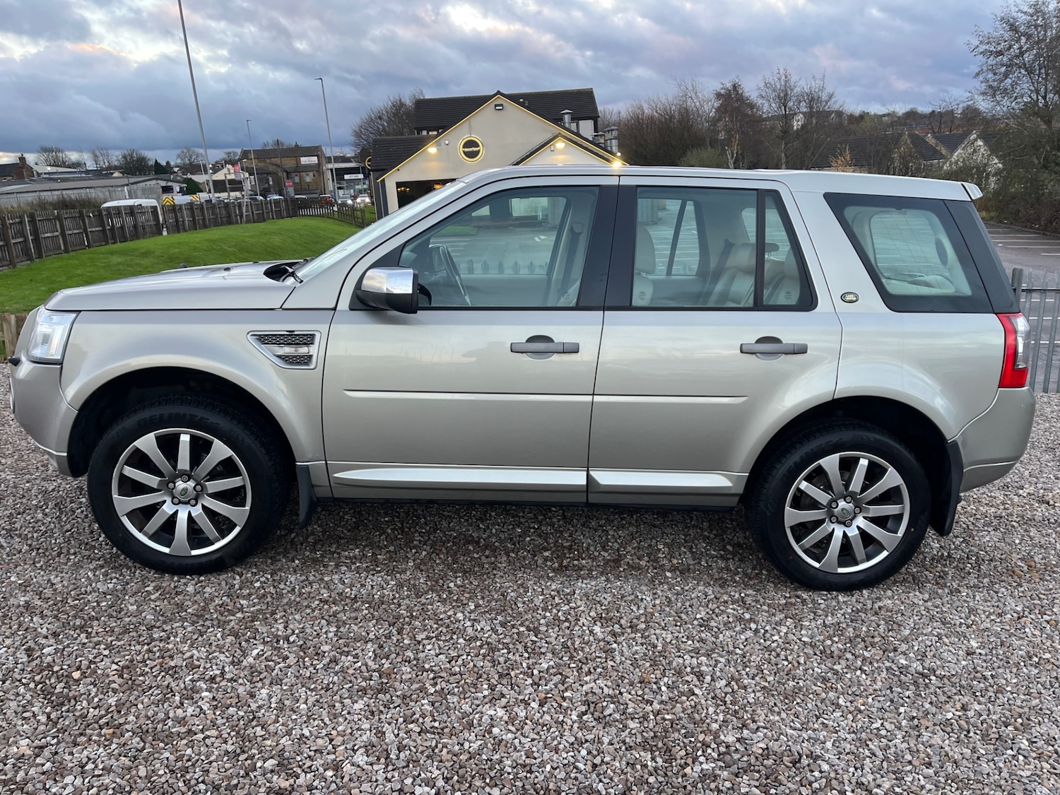 Used Land Rover Freelander 2009 for sale - 76722360: Photo 4