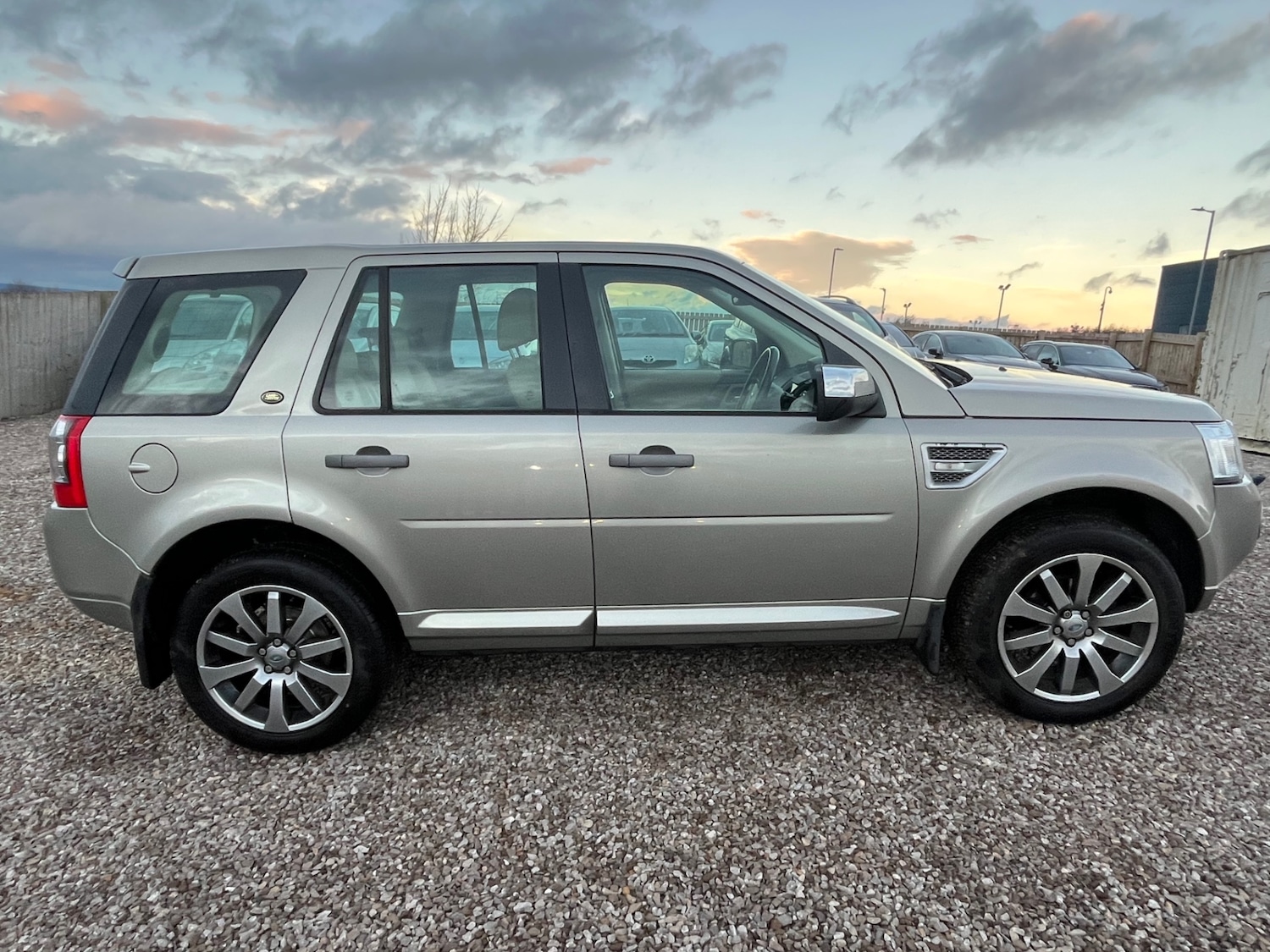 Used Land Rover Freelander 2009 for sale - 76722360: Photo 8