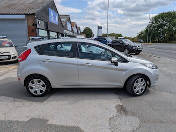Used Ford Fiesta 2011 for sale - 79740884: Photo