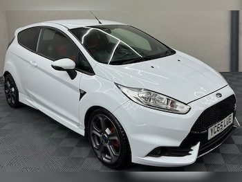 Used Ford Fiesta 2015 for sale - 78734065: Photo
