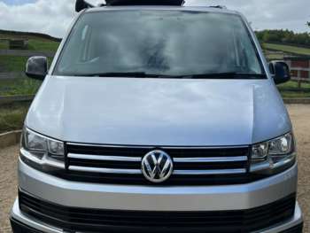 Used Volkswagen Caravelle 2016 for sale - 74559626: Photo
