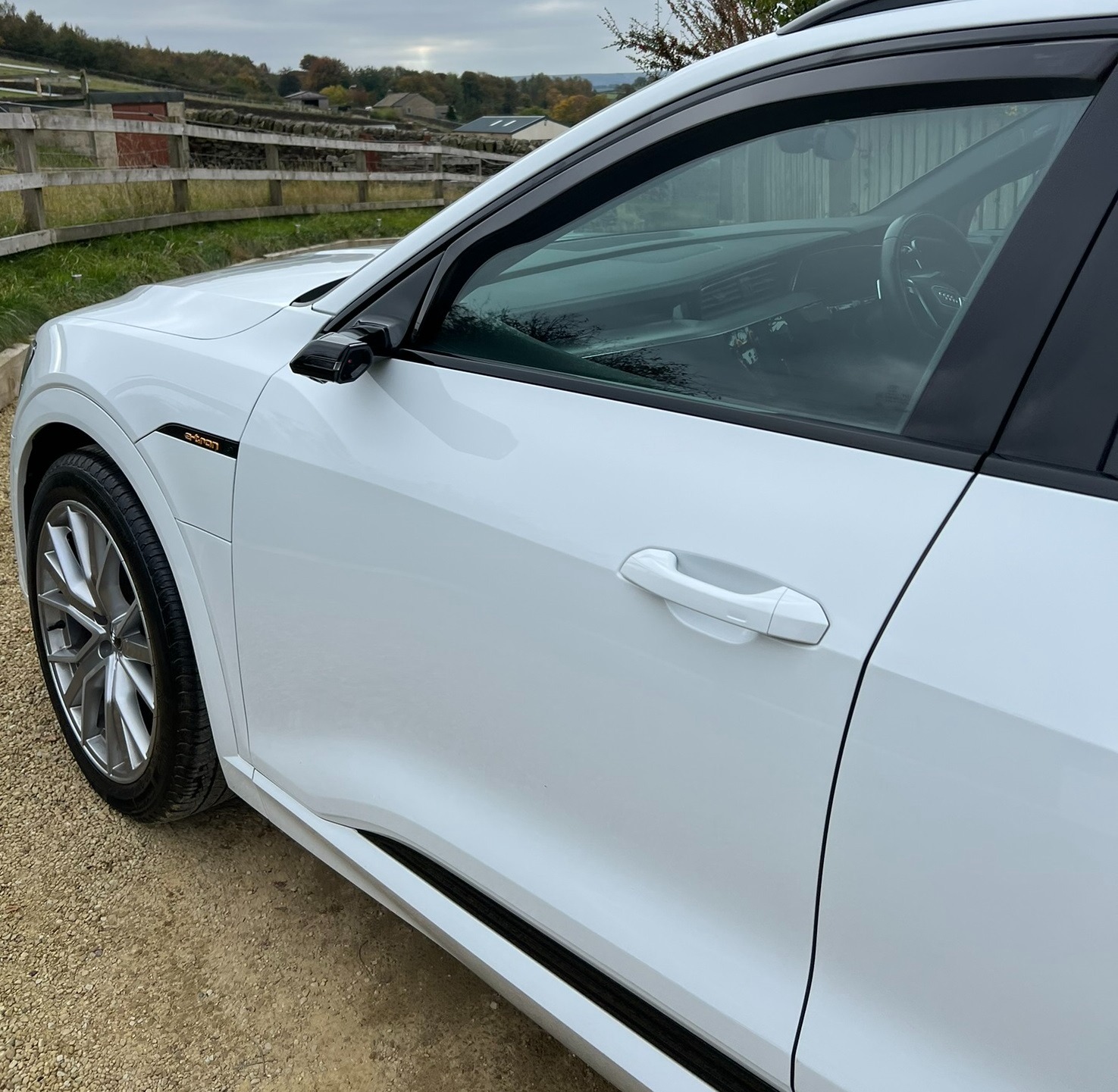 Used Audi e-tron 2020 for sale - 76237421: Photo 43