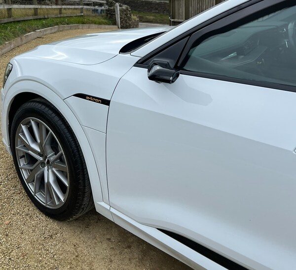 Used Audi e-tron 2020 for sale - 76237421: Photo 44