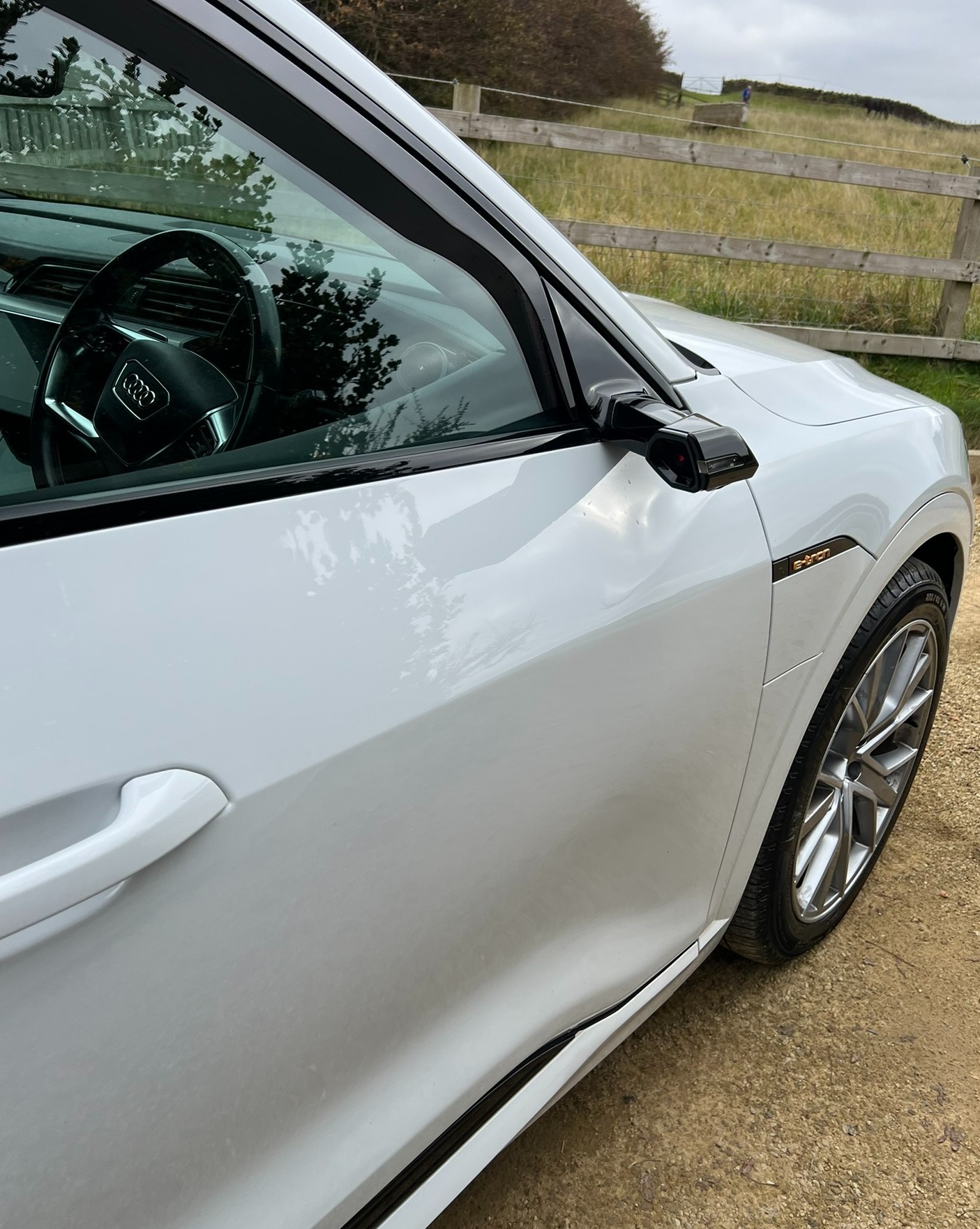 Used Audi e-tron 2020 for sale - 76237421: Photo 51