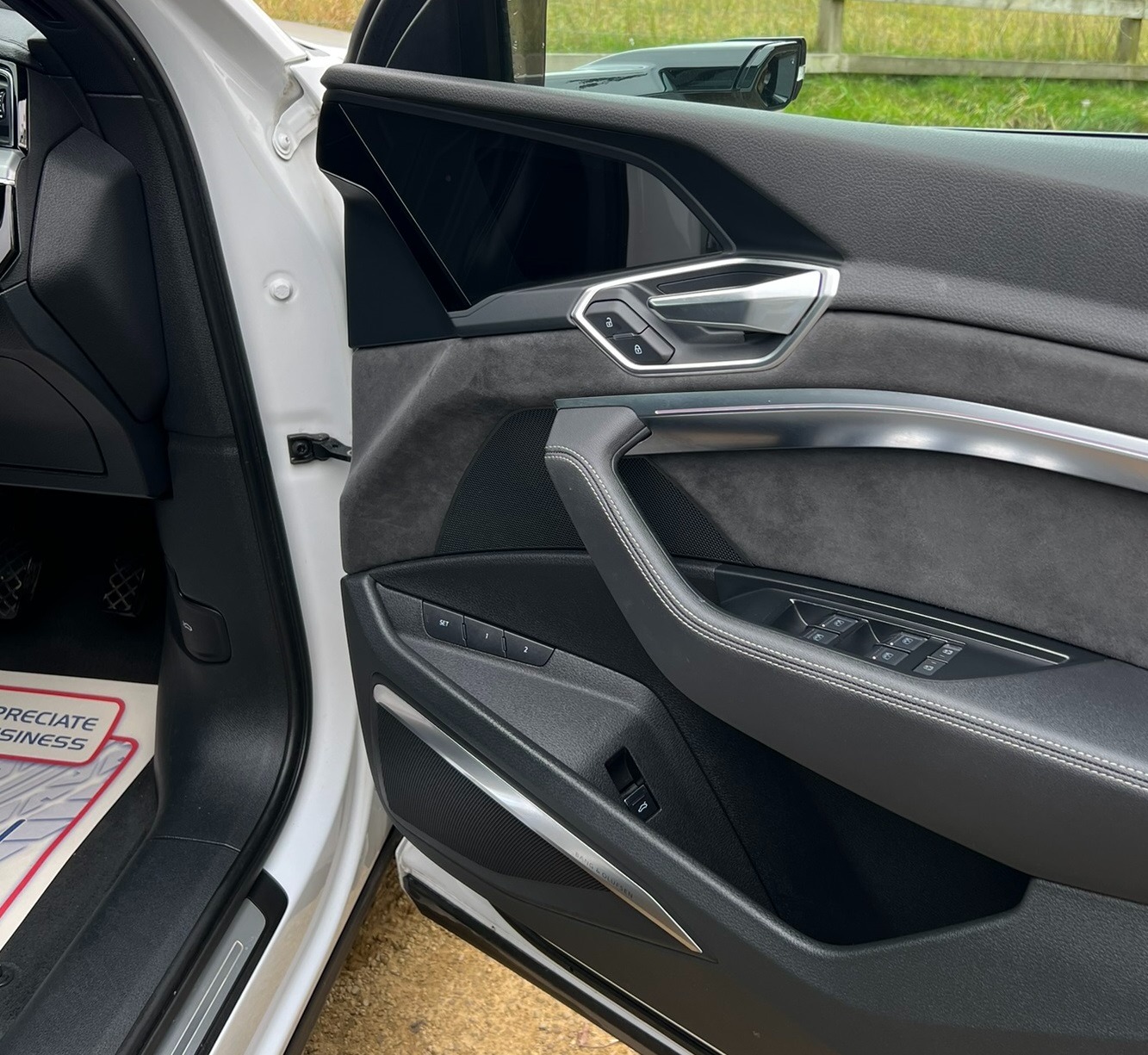 Used Audi e-tron 2020 for sale - 76237421: Photo 60