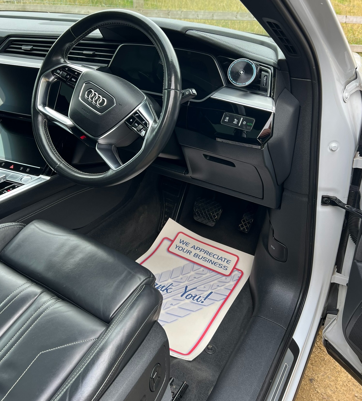 Used Audi e-tron 2020 for sale - 76237421: Photo 61