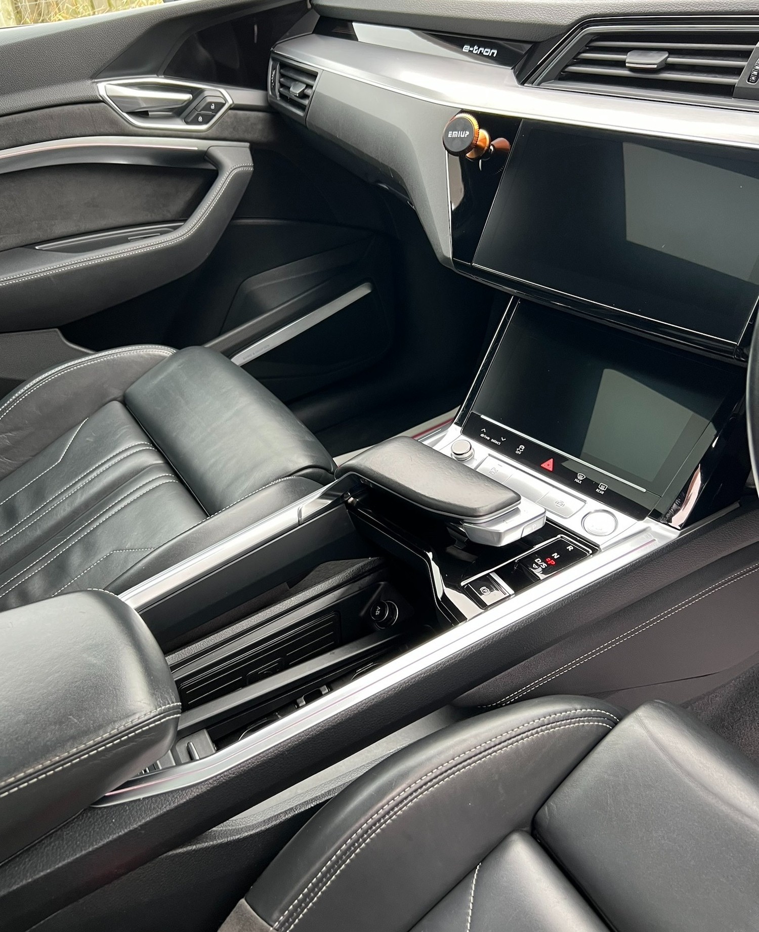 Used Audi e-tron 2020 for sale - 76237421: Photo 67