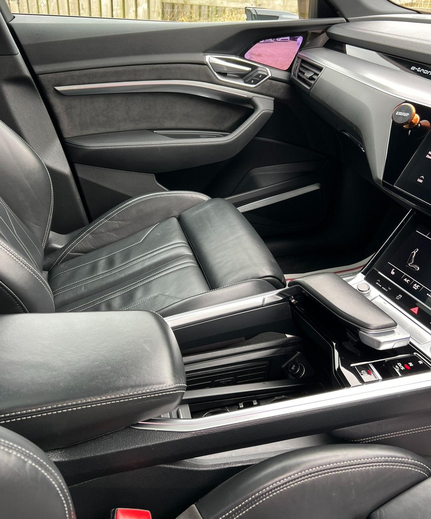 Used Audi e-tron 2020 for sale - 76237421: Photo 68