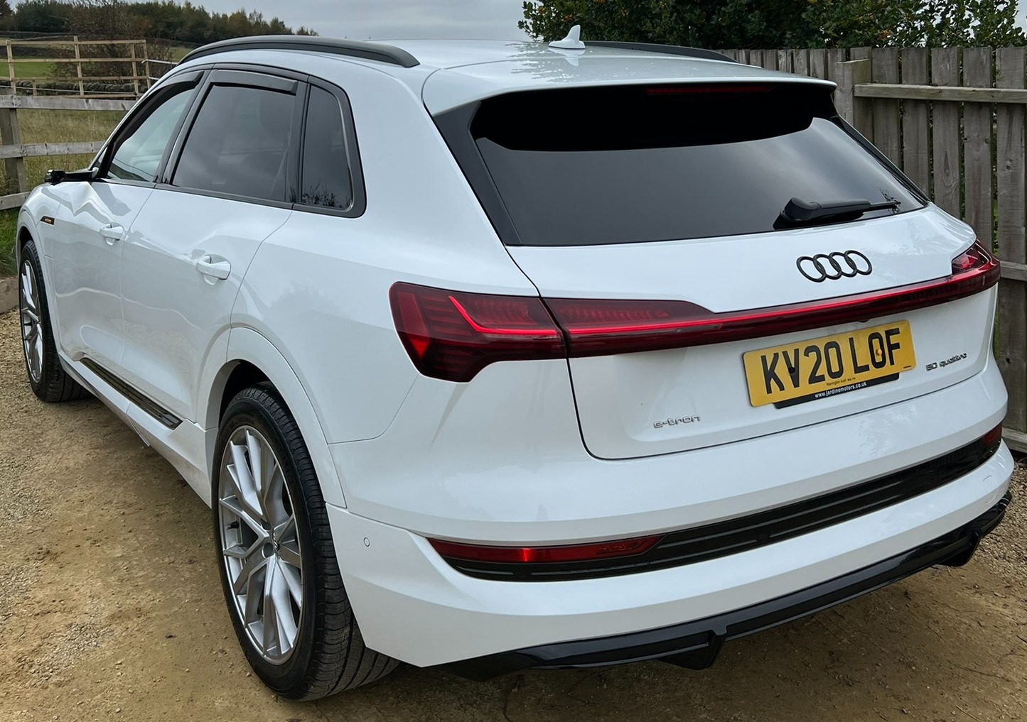 Used Audi e-tron 2020 for sale - 76237421: Photo 9