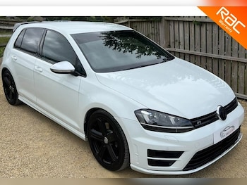 2016 (53) - 2016 - 16 2.0 TSI R 5dr DSG