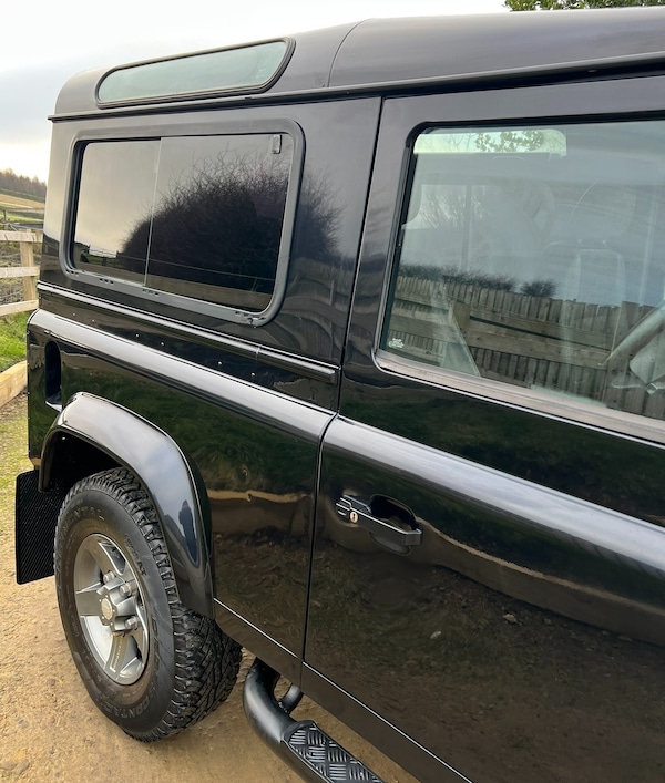 Used Land Rover Defender 2011 for sale - 73387853: Photo 24