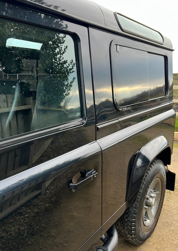 Used Land Rover Defender 2011 for sale - 73387853: Photo 32
