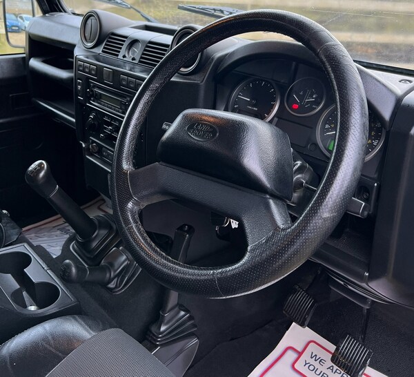 Used Land Rover Defender 2011 for sale - 73387853: Photo 54