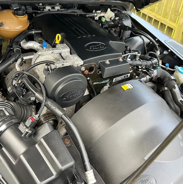 Used Land Rover Defender 2011 for sale - 73387853: Photo 6