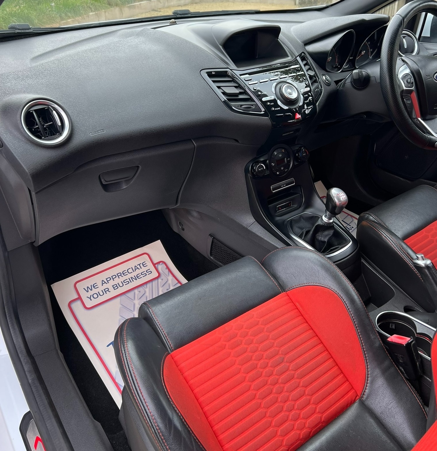 Used Ford Fiesta 2015 for sale - 76162427: Photo 13