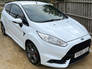 2015 (65) - 1.6 EcoBoost ST-2 3dr