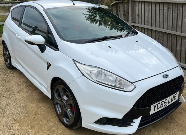 Used Ford Fiesta 2015 for sale - 76162427: Photo 21