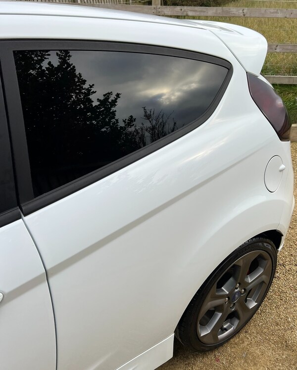 Used Ford Fiesta 2015 for sale - 76162427: Photo 37
