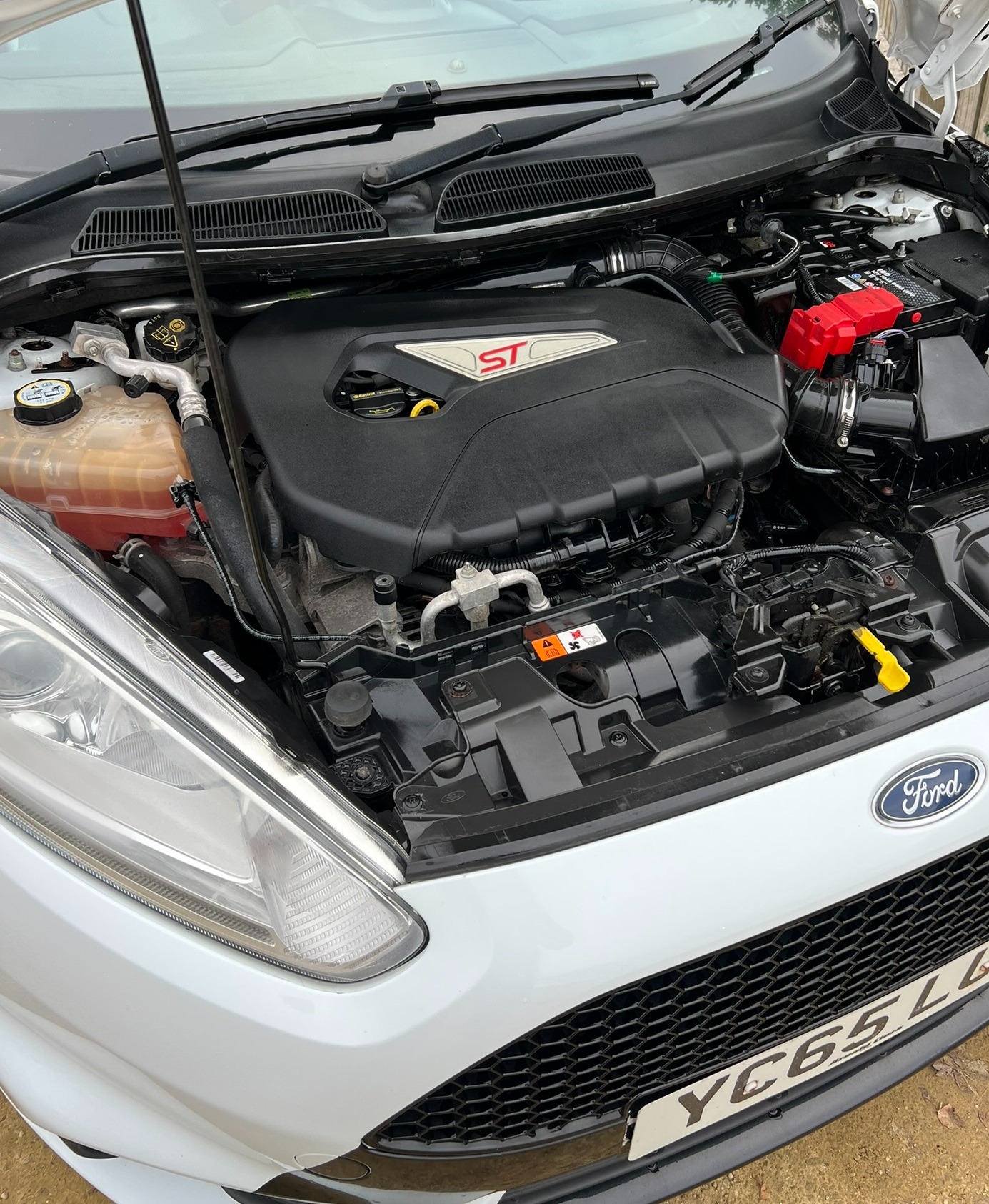 Used Ford Fiesta 2015 for sale - 76162427: Photo 4