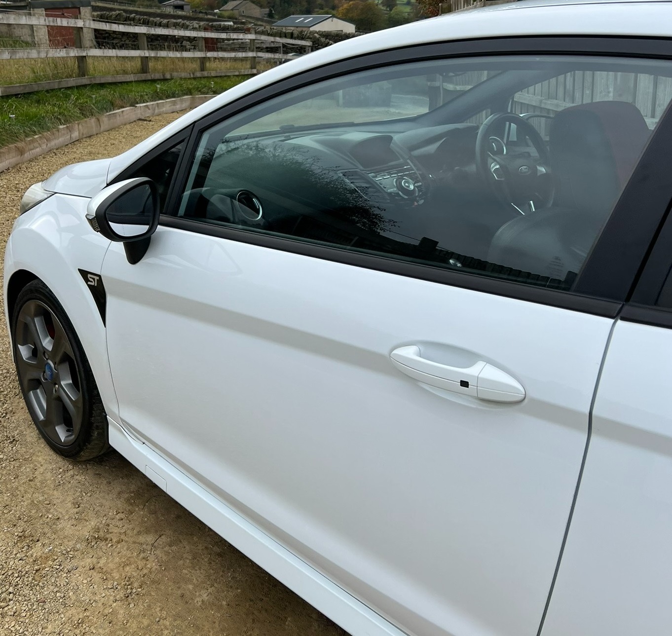 Used Ford Fiesta 2015 for sale - 76162427: Photo 41