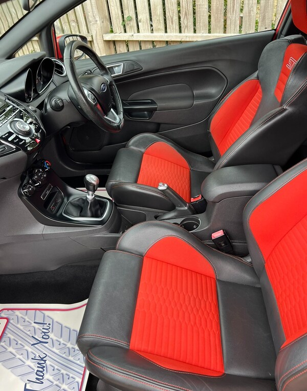 Used Ford Fiesta 2014 for sale - 75304639: Photo 15