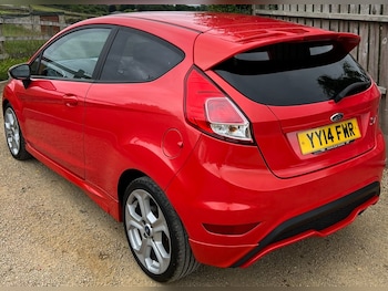 Used Ford Fiesta 2014 for sale - 75304639: Photo