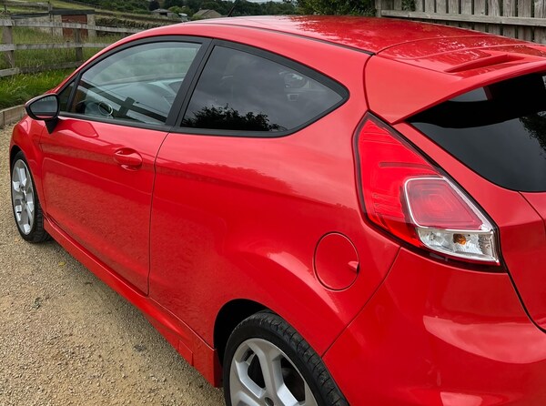 Used Ford Fiesta 2014 for sale - 75304639: Photo 44