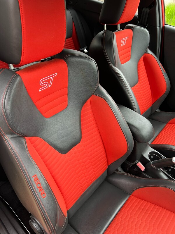 Used Ford Fiesta 2014 for sale - 75304639: Photo 60