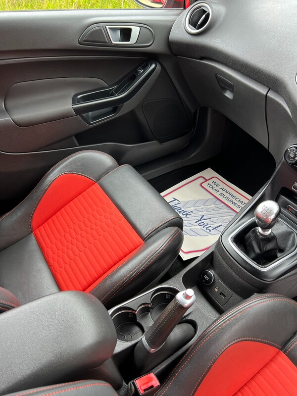 Used Ford Fiesta 2014 for sale - 75304639: Photo 64