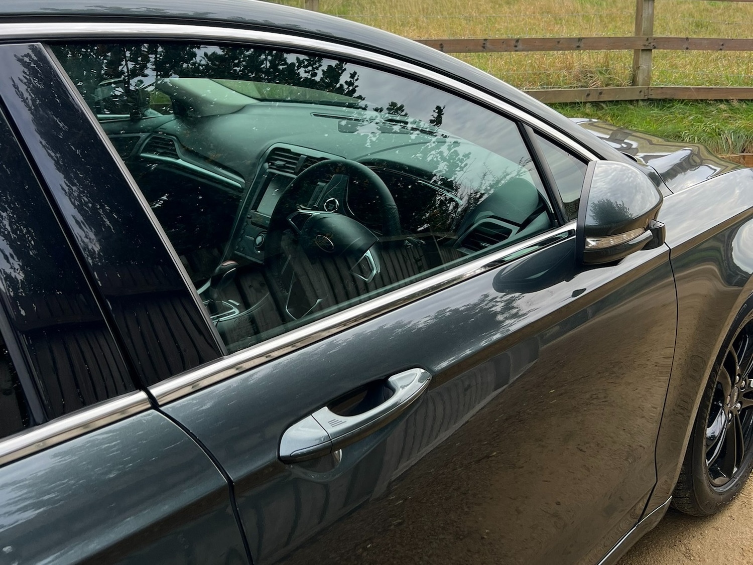 Used Ford Mondeo 2015 for sale - 76317257: Photo 48