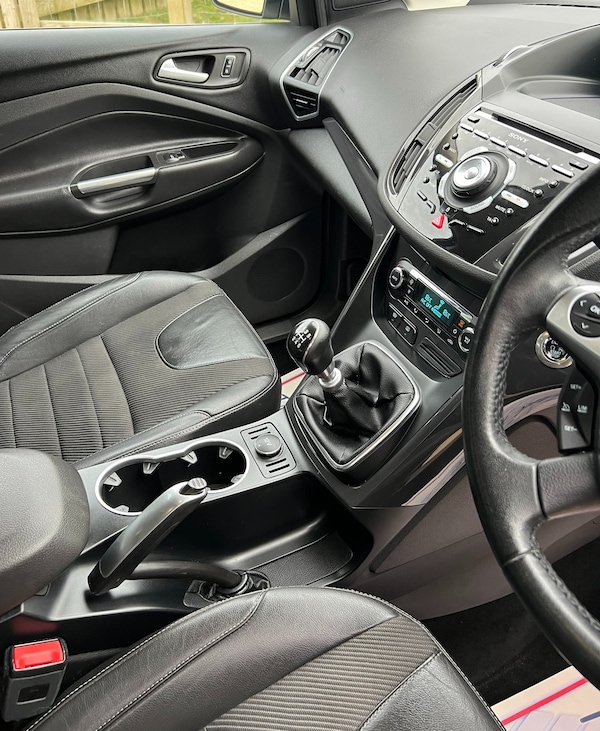 Used Ford Kuga 2014 for sale - 73915478: Photo 65