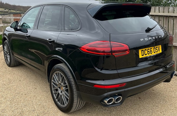 Used Porsche Cayenne 2016 for sale - 74185582: Photo 6