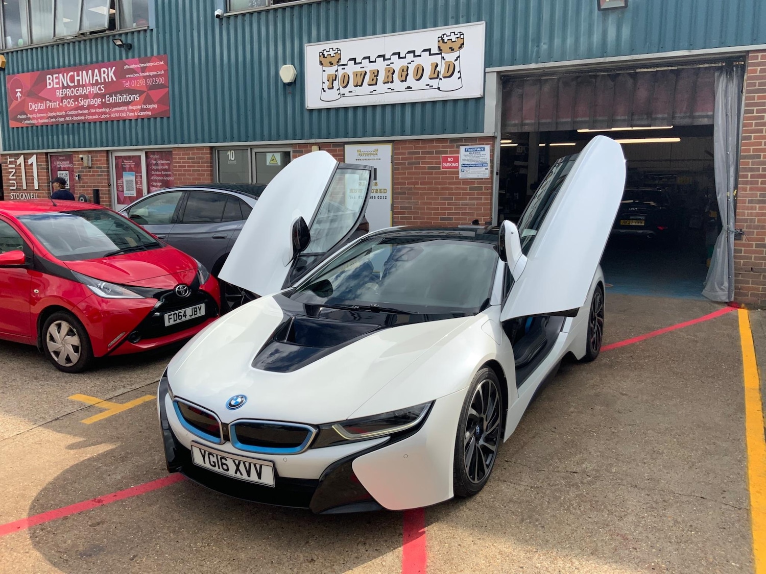 Used BMW i8 2016 for sale - 76137813: Photo 1