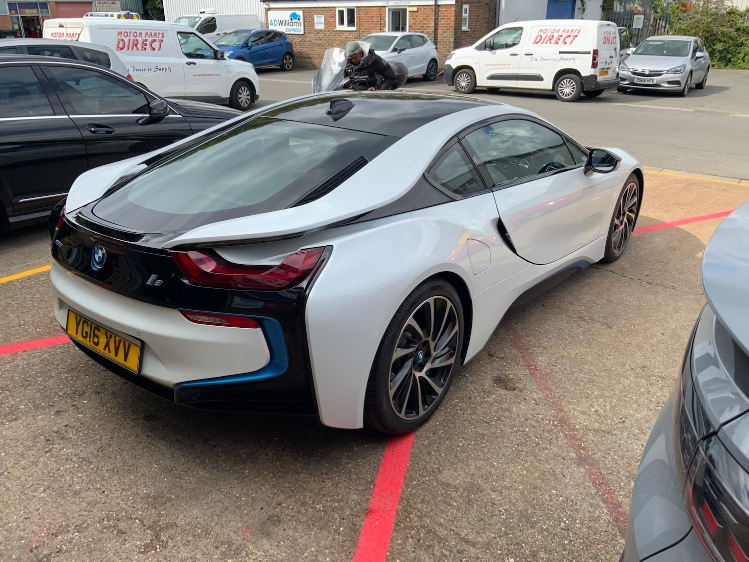 Used BMW i8 2016 for sale - 76137813: Photo 15