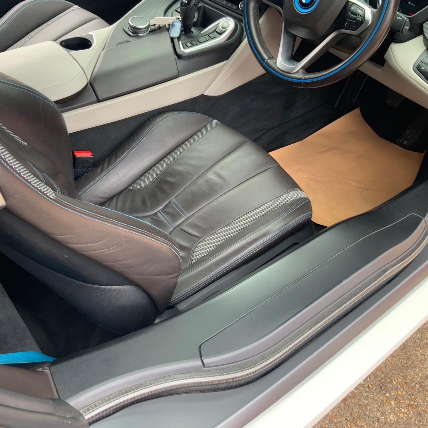 Used BMW i8 2016 for sale - 76137813: Photo 24