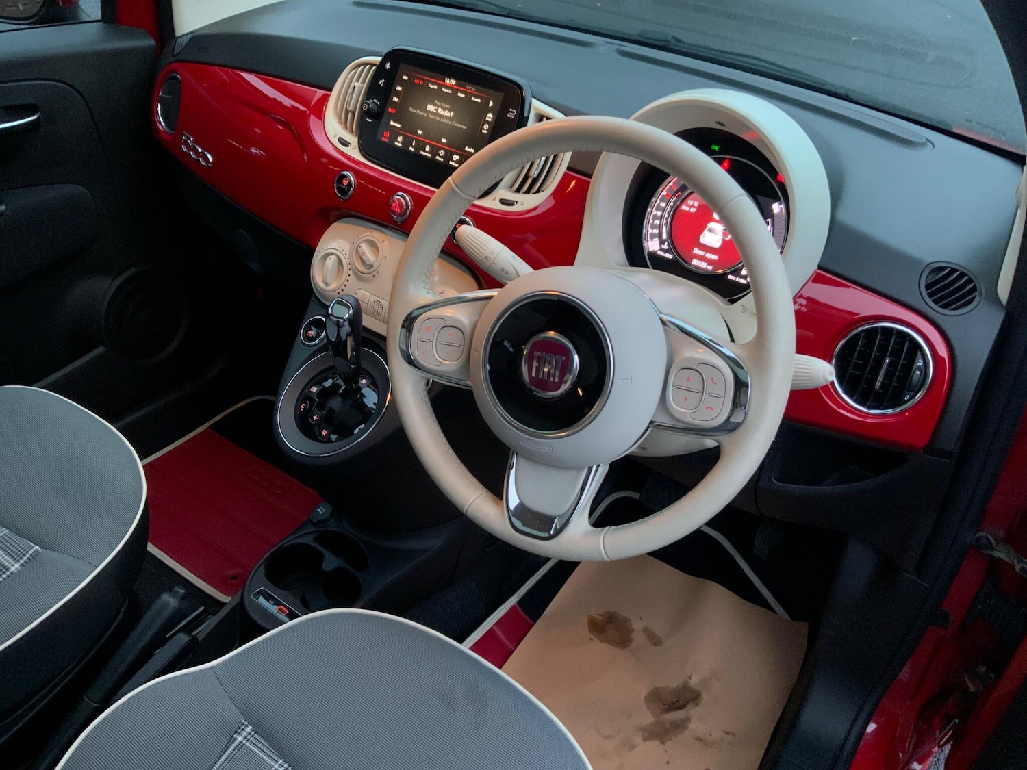 Used Fiat 500 2018 for sale - 76512949: Photo 28