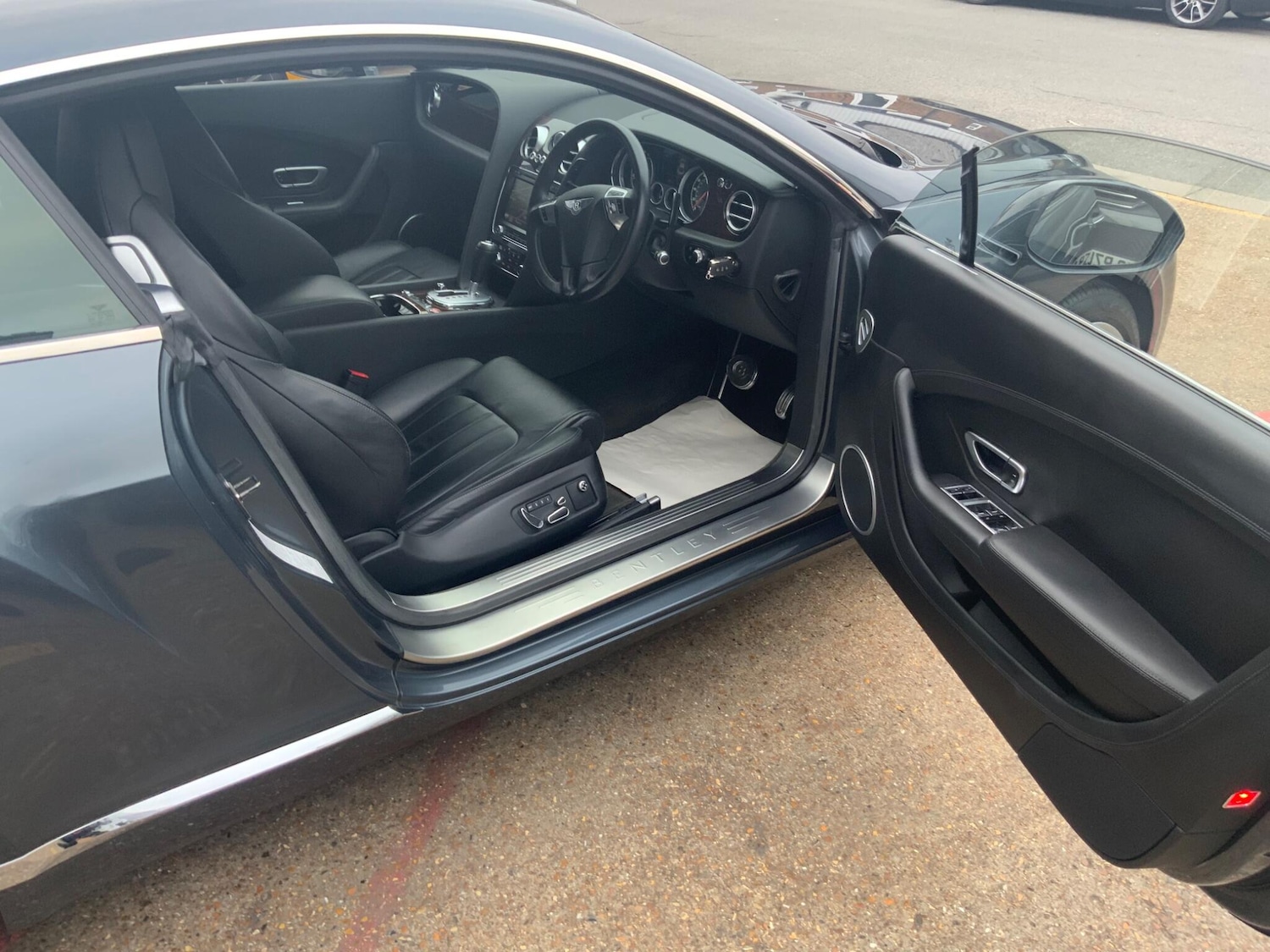 Used Bentley Continental 2012 for sale - 76307080: Photo 44
