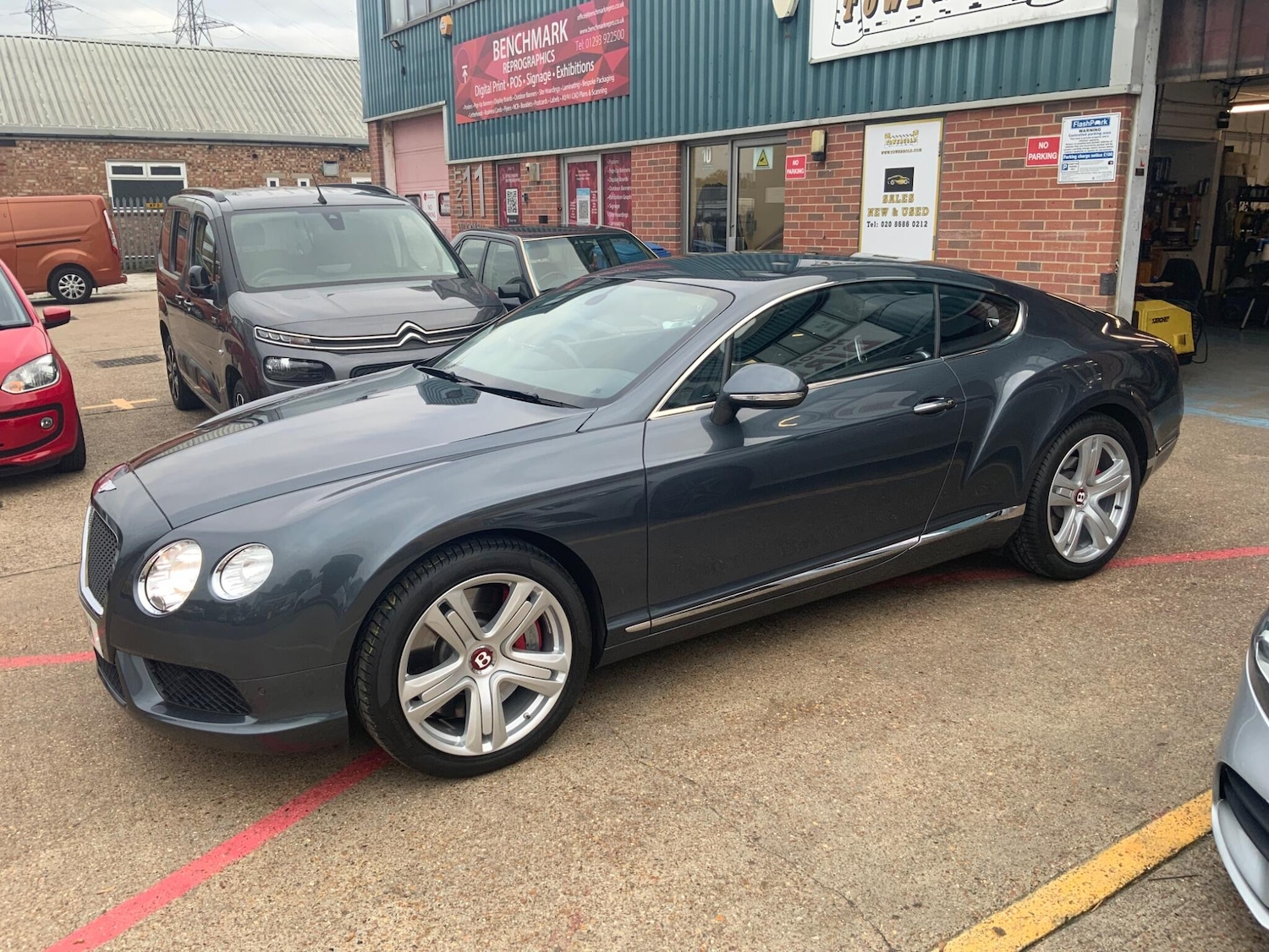Used Bentley Continental 2012 for sale - 76307080: Photo 9