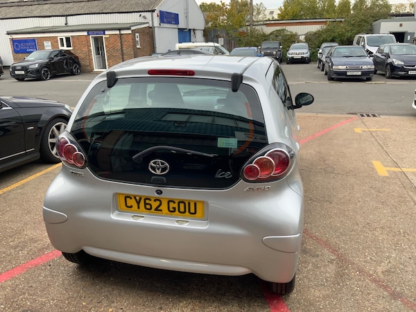 Used Toyota AYGO 2012 for sale - 76152929: Photo 26